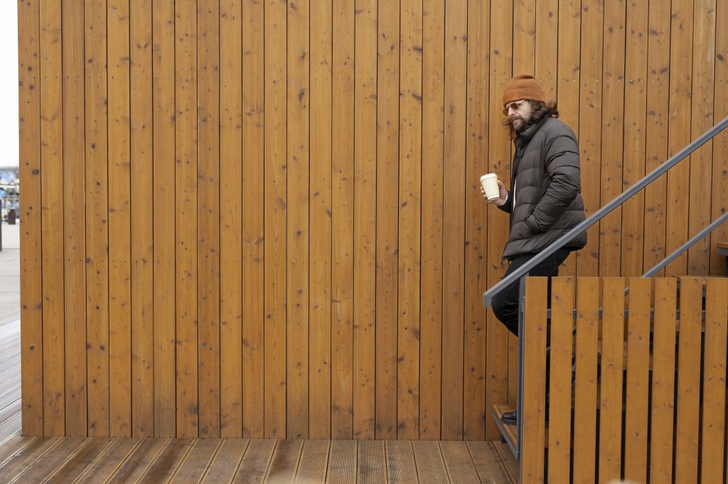 How to Build a Modern Horizontal Wood Fence